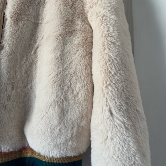 Spiritual Gangster Cream Furry Bomber Jacket - Picture 10 of 13